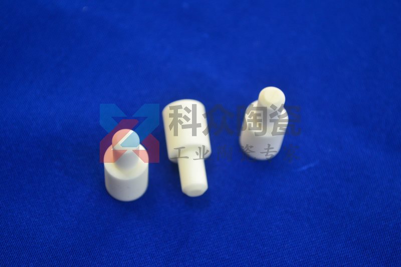 氧化鋁陶瓷有哪幾個(gè)特點(diǎn)優(yōu)勢最為顯著？